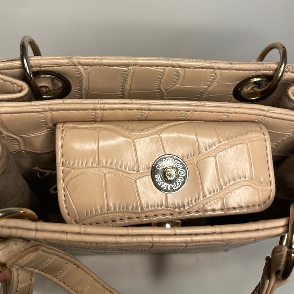 Salmon colored Faux Croc Printed Crossbody Purse - Olivia Miller - Picture 8 of 8